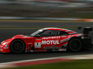 MOTUL AUTECH GT-R