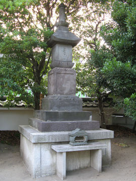 薬王寺