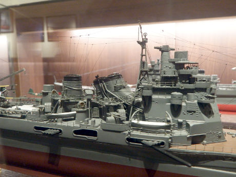 軍艦の模型